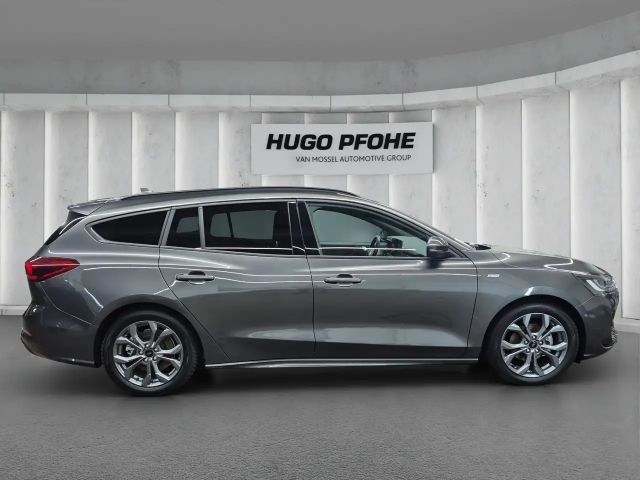 Ford Focus ST Line Wagon