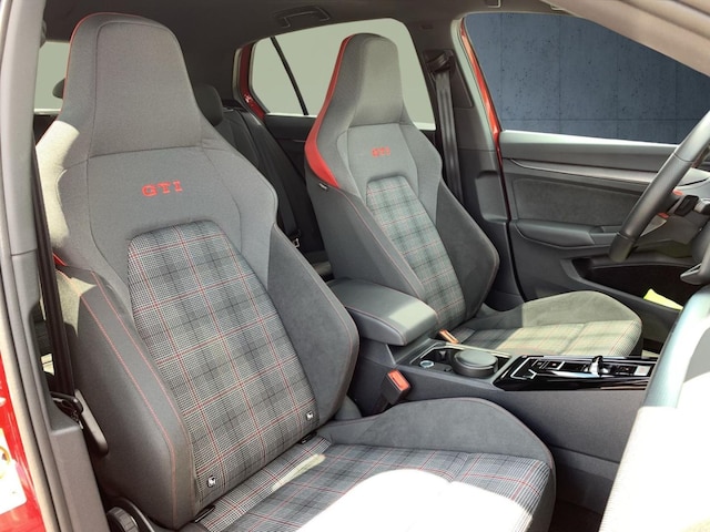 Volkswagen Golf Business GTI