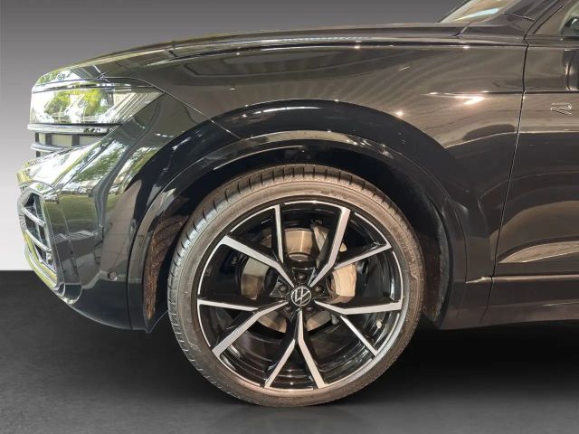 Volkswagen Touareg 4Motion R-Line