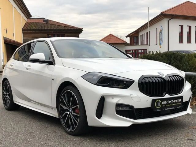 BMW 116 116d M-Sport Sedan