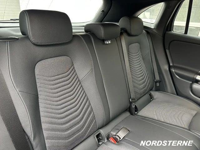 Mercedes-Benz GLA 200 GLA 200 d