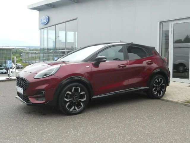 Ford Puma Vivid Ruby Edition