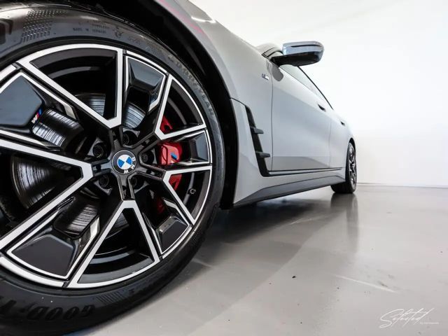 BMW 430 430i M-Sport Sedan