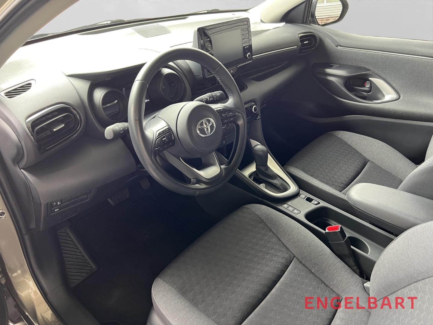 Toyota Yaris Comfort Hybride Team D