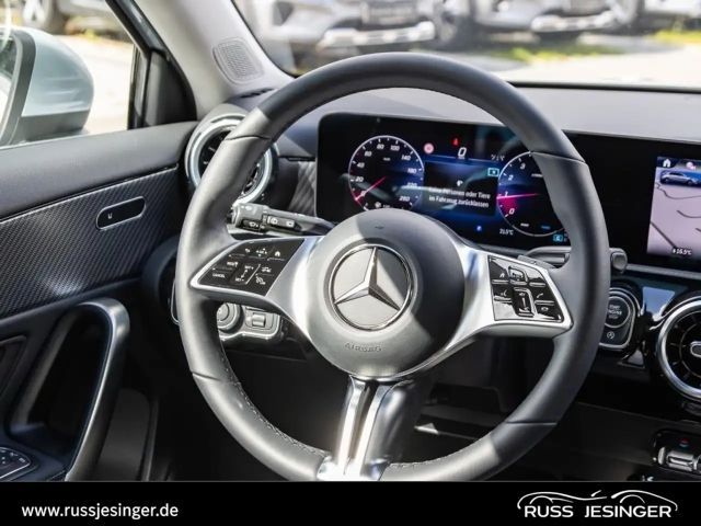 Mercedes-Benz A 200 Progressive