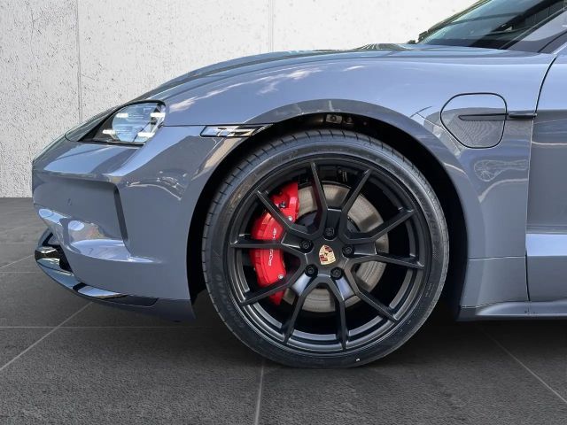 Porsche Taycan GTS Sport Turismo
