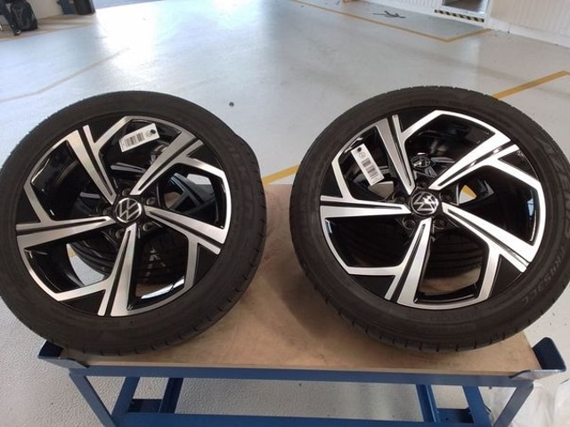 Volkswagen T-Roc 2.0 TSI DSG