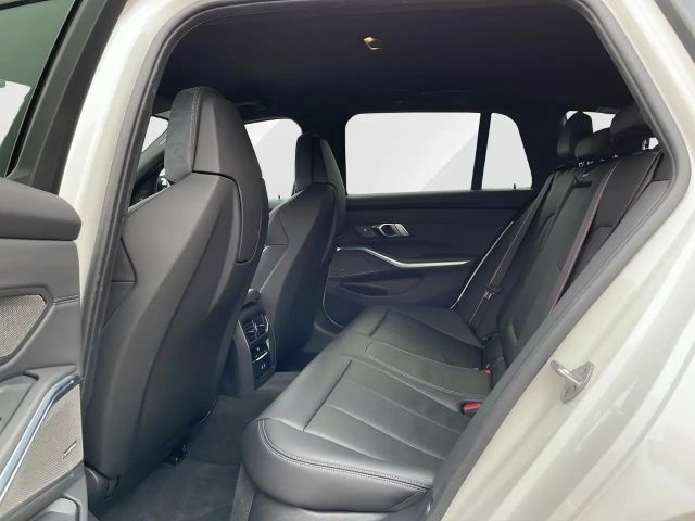 BMW M3 Competition Touring xDrive