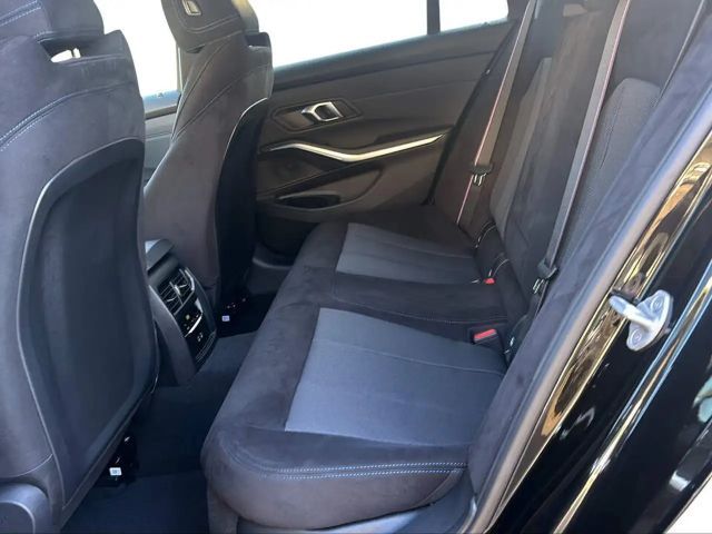 BMW 330 330e Touring