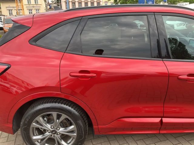 Ford Kuga ST Line