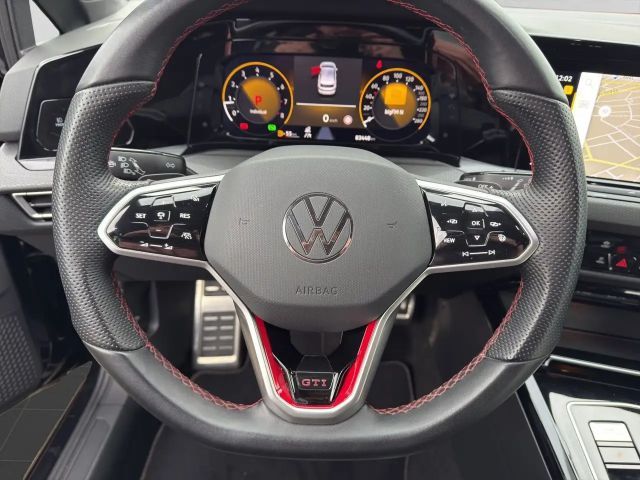 Volkswagen Golf DSG GTI Style