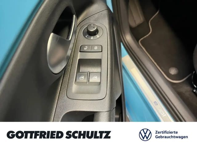 Volkswagen e-up! Move Move up!