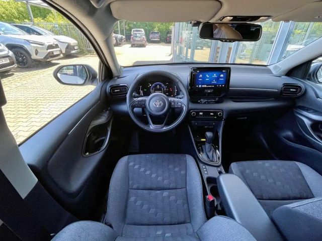 Toyota Yaris Hatchback Hybride VVT-i