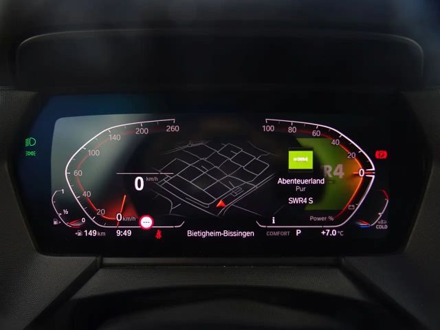 BMW 118 118i Sedan Sport Line