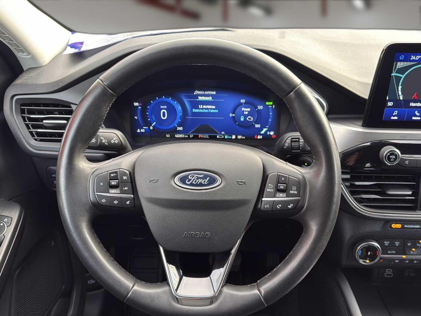 Ford Kuga Plug in Hybrid Titanium