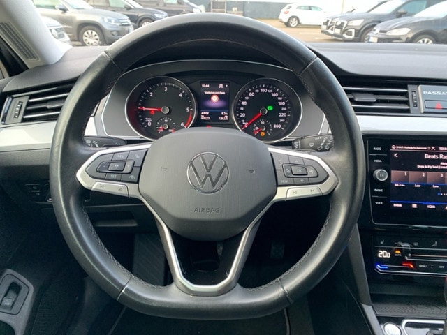 Volkswagen Passat 2.0 TDI Business DSG Variant