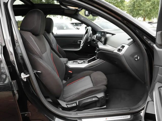 BMW 330 330i M-Sport Touring xDrive