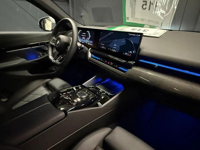 BMW 520 520d M-Sport Touring