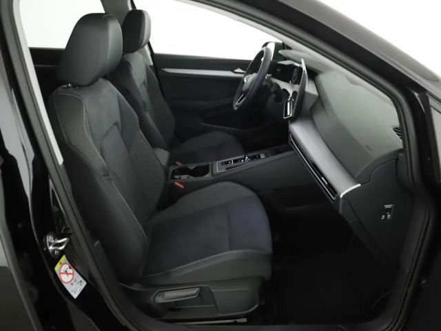 Volkswagen Golf Business DSG Variant