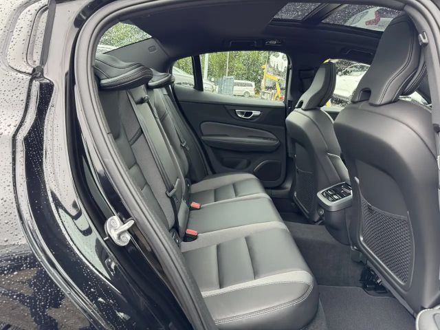 Volvo S60 AWD Dark Ultimate