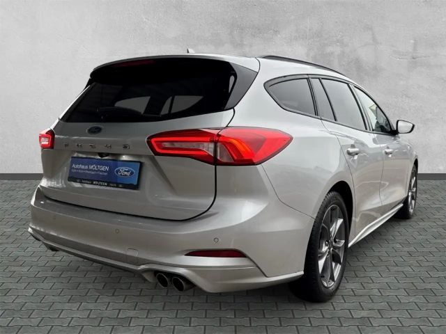 Ford Focus ST Line Wagon