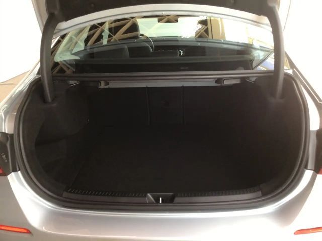 Mercedes-Benz A 180 Progressive