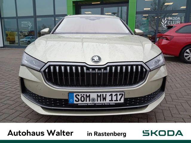 Skoda Superb 2.0 TDI Combi Selection