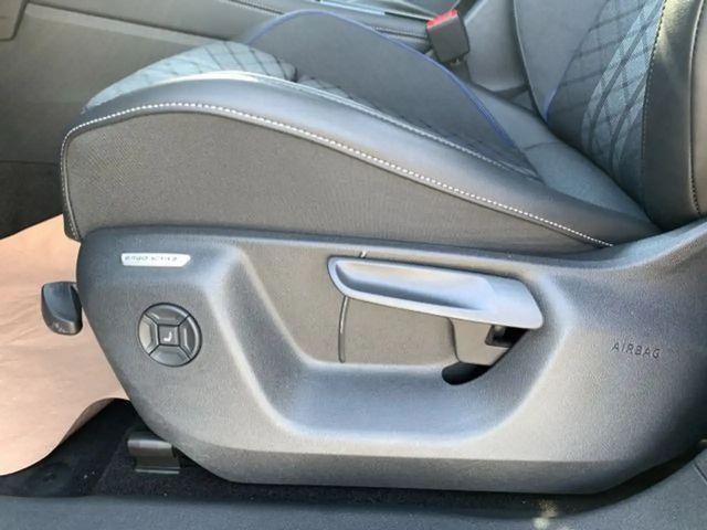 Volkswagen Tiguan 1.5 eTSI R-Line