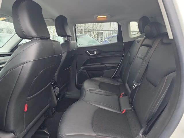 Jeep Compass 4x4 Hybrid Trailhawk