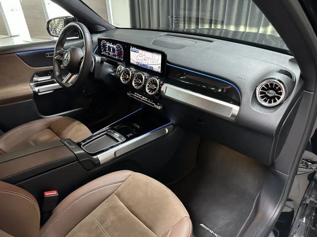 Mercedes-Benz GLB 250 4MATIC AMG Line