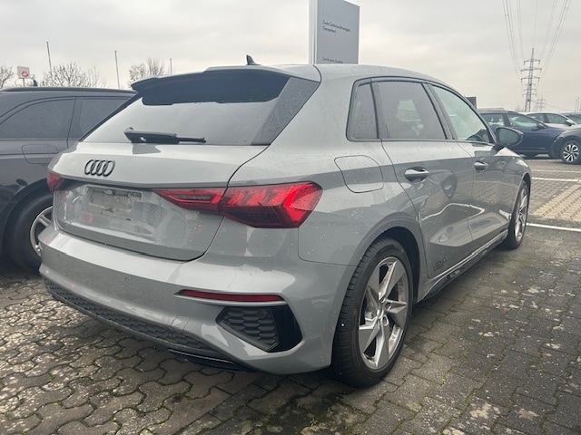 Audi A3 35 TFSI S-Line Sportback