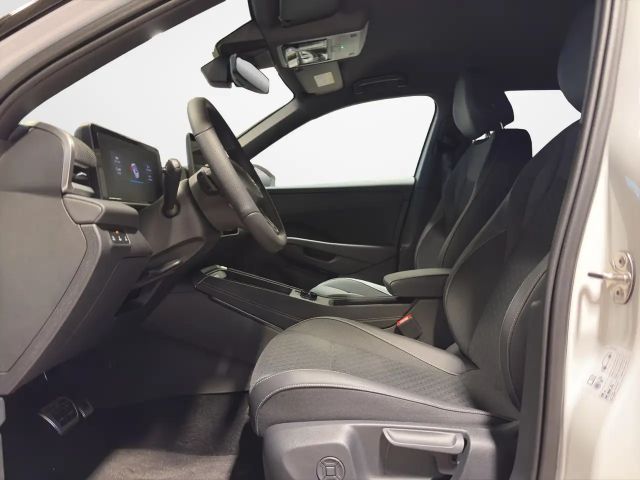 Volkswagen T-Roc 1.5 eTSI DSG R-Line Style