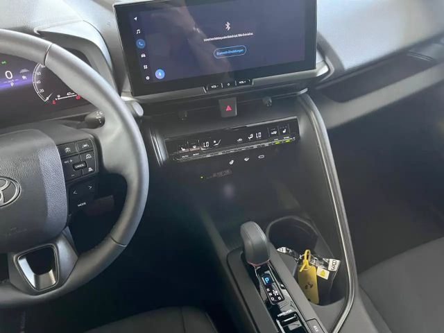 Toyota C-HR Hybride Team D