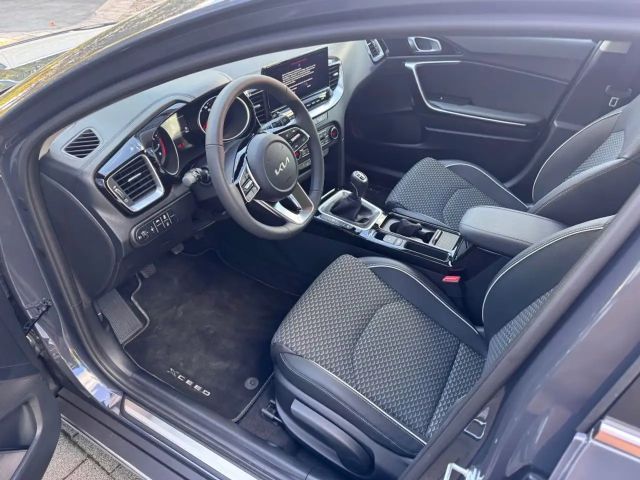 Kia XCeed GDi Vision