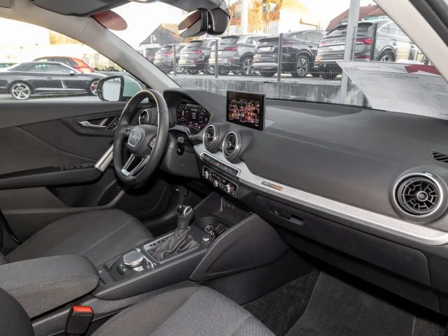 Audi Q2 35 TFSI S-Line