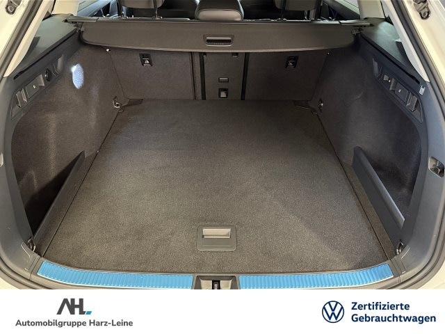 Volkswagen Passat 1.5 eTSI DSG IQ.Drive