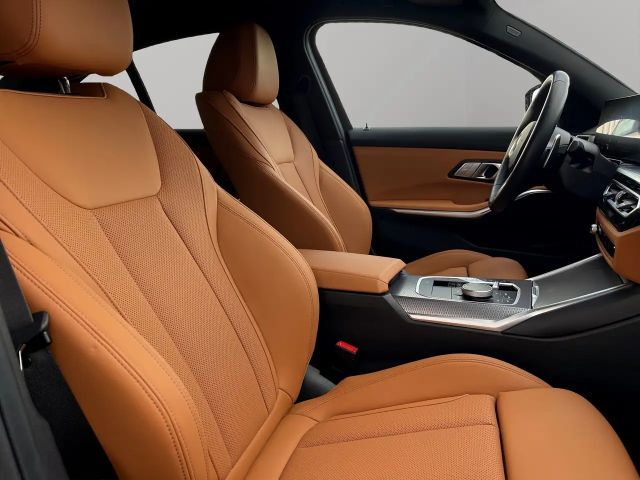 BMW 330 330i M-Sport Sedan