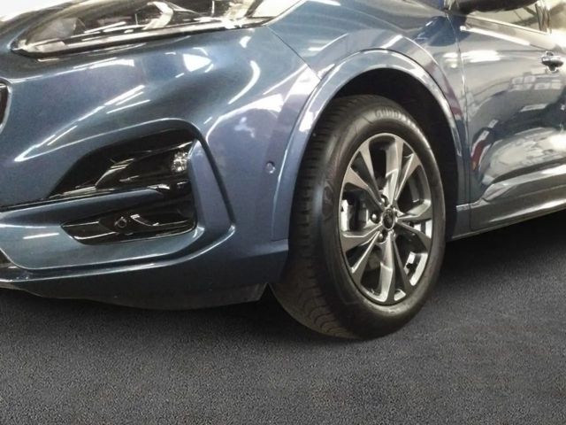 Ford Kuga ST Line