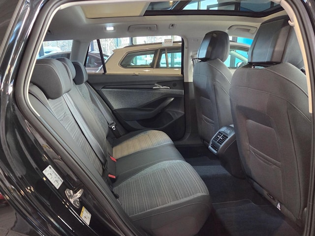 Skoda Superb 1.5 TSI Combi Selection iV