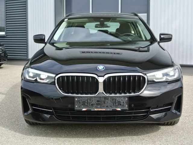 BMW 530 530e Touring xDrive