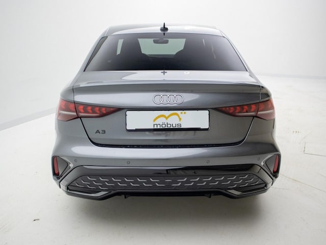 Audi A3 30 TFSI S-Line S-Tronic Sedan