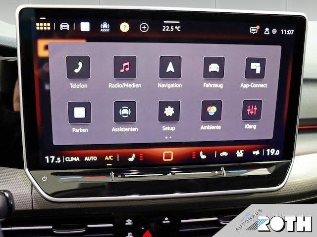 Volkswagen Golf 1.5 eTSI DSG Style