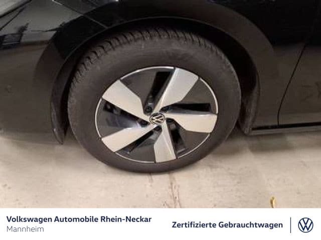 Volkswagen Passat 1.5 eTSI Business DSG Variant