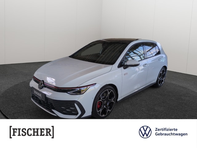 Volkswagen Golf 2.0 TSI DSG Golf VIII