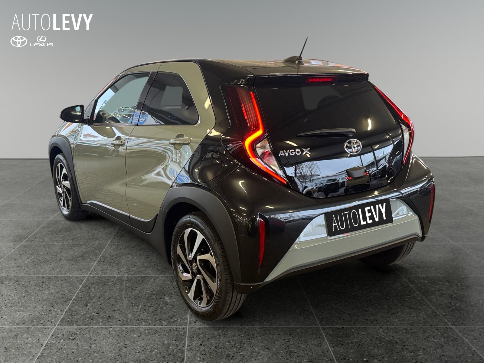 Toyota Aygo X 5-deurs Basis