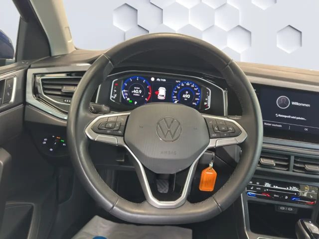 Volkswagen Polo 1.0 TSI DSG Style