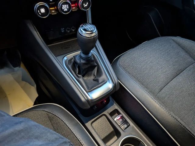 Renault Captur TCe 140 Techno