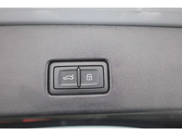 Audi Q4 e-tron S-Line