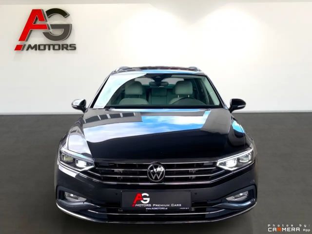 Volkswagen Passat DSG Elegance Elegance Variant