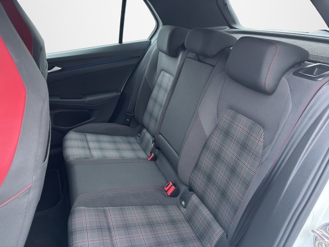 Volkswagen Golf 2.0 TSI GTI